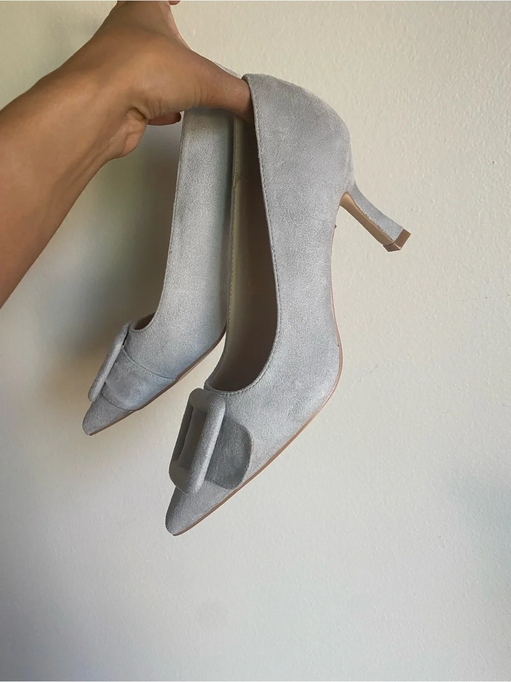 Pointed Toe Heels with Decorative Buckle in Light Gray